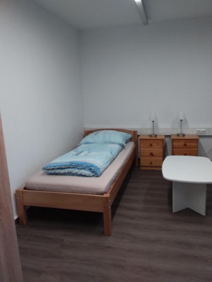 Nguyen Le 3 Schlafzimmer, 7 Bette,Dusche, 2 Wc , Kueche Ab 2 Uebernachtungen Neukirch  Ngoại thất bức ảnh
