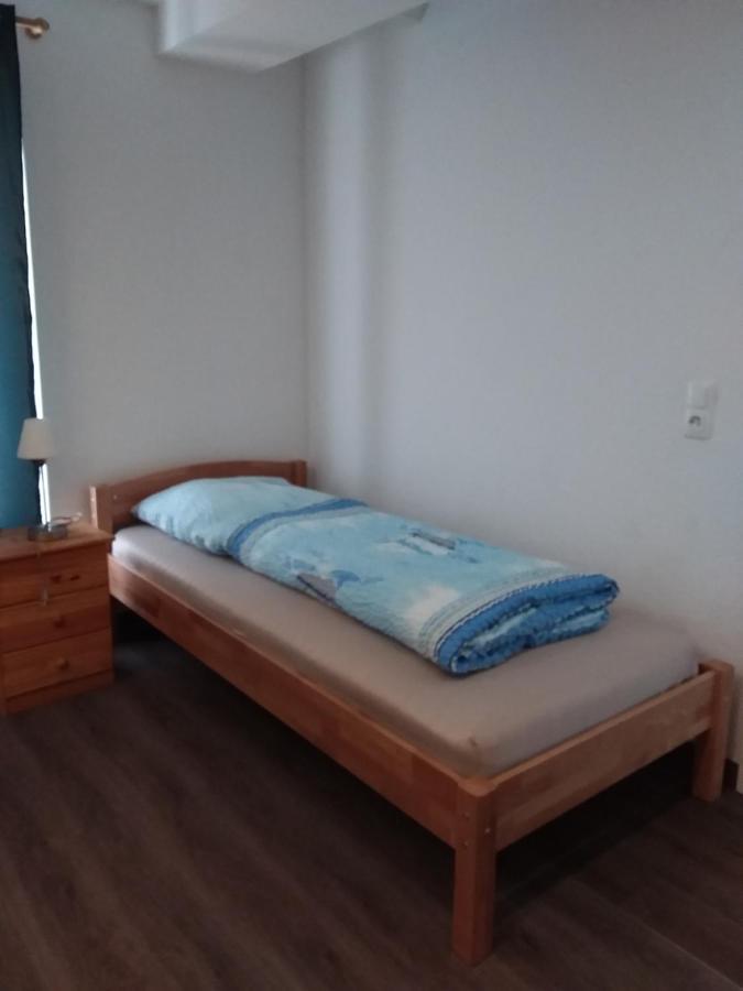 Nguyen Le 3 Schlafzimmer, 7 Bette,Dusche, 2 Wc , Kueche Ab 2 Uebernachtungen Neukirch  Ngoại thất bức ảnh